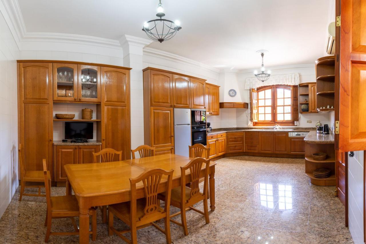 Espectacular Casa Con Jardín La Casa De Nena